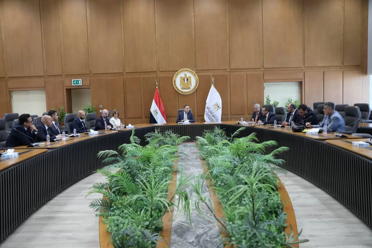 وزير التعليم العالي يبحث مع شركة عالمية تعزيز التعاون المشترك