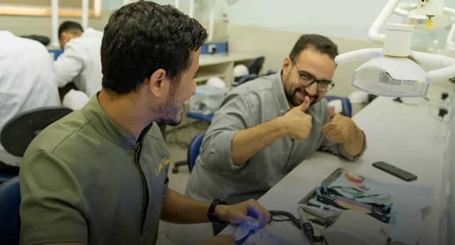 أحدث تقنيات طب الأسنان اليابانية في رحاب الجامعة المصرية الروسية.