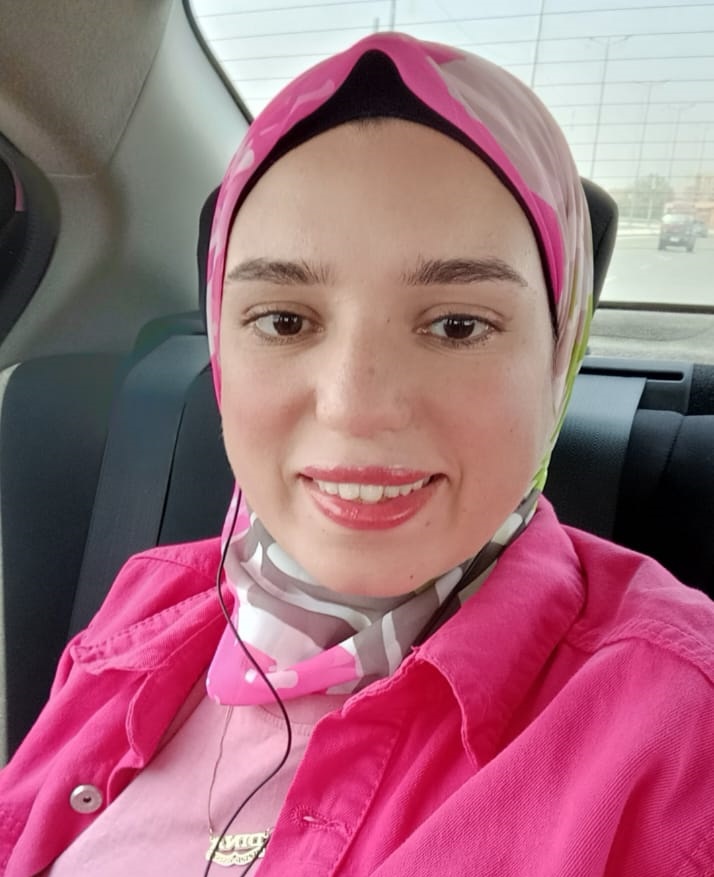 دينا يحي الأدغم
