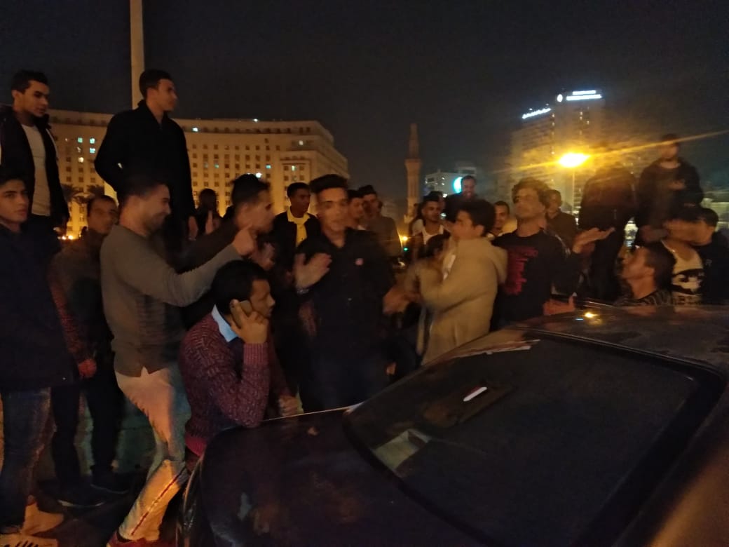 افراح واحتفالات كبيرة بالعام الجديد فى وسط البلد وميدان التحرير