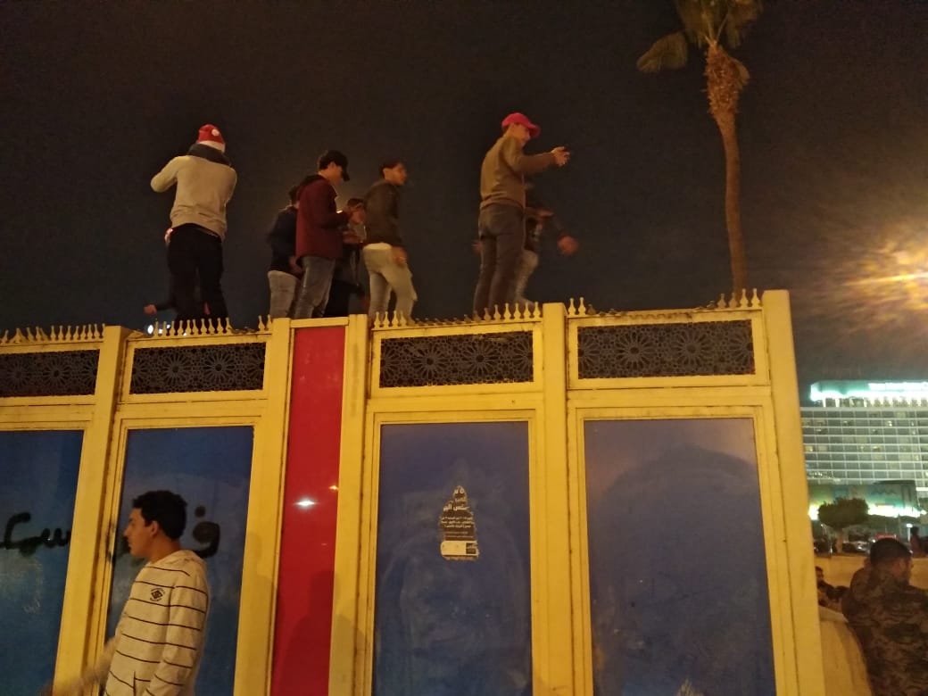 افراح واحتفالات كبيرة بالعام الجديد فى وسط البلد وميدان التحرير