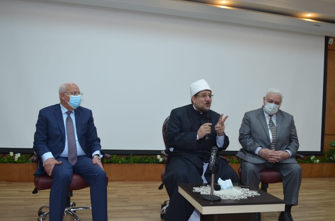 وزير الاوقاف في بورسعيد