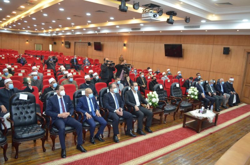 تهنئة غير المسلمين بأعيادهم بر وصلة وحق وطني 