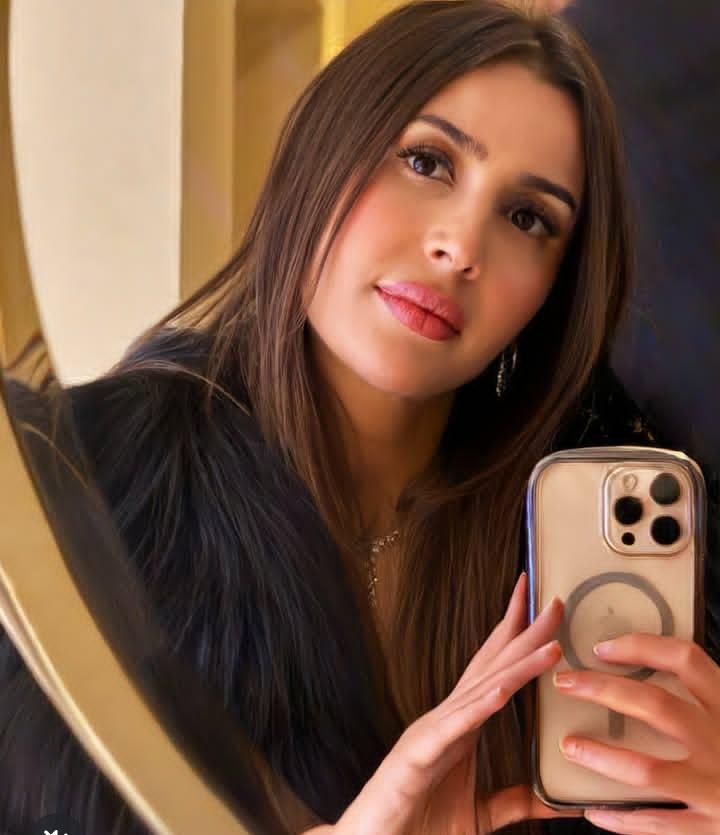 الفنانة جنات