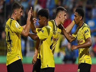 فريق بوروسيا دورتموند  