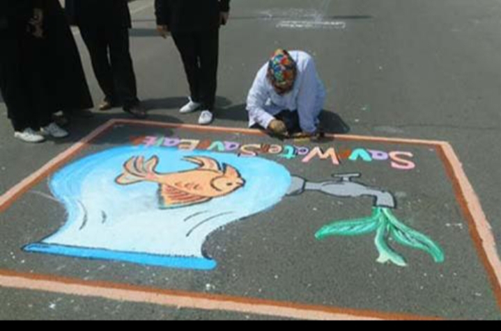 الرسم على الأسفلت أولى مسابقات جوالة جامعة سوهاج 