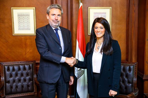 مصر تبحث مع إيطاليا تخصيص مرحلة من 