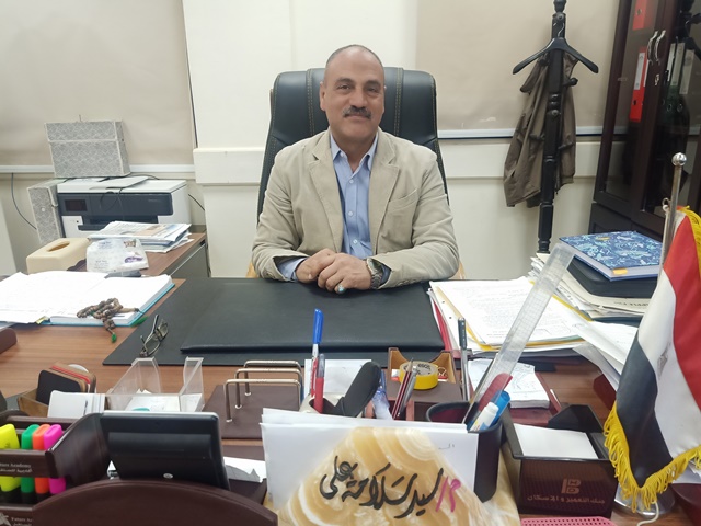 أسباب تحفظ جهاز بدر على معدات المقاولين وشن حملة إشغالات.. صور