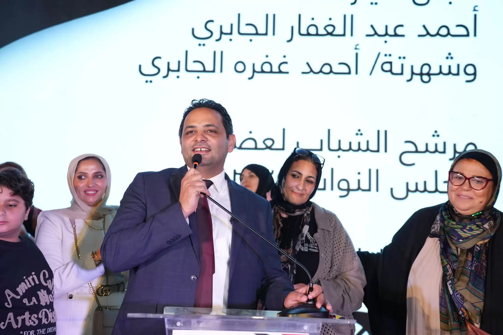 الكابتن طيار أحمد الجابري