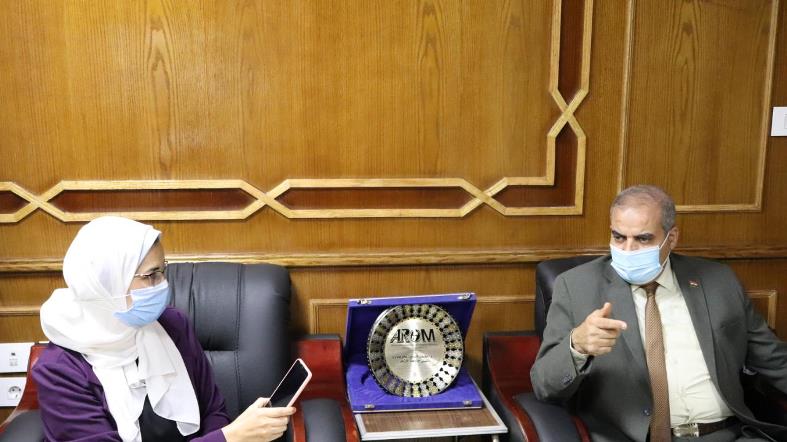 د المحرصاوي يتحدث مع عقيدتي