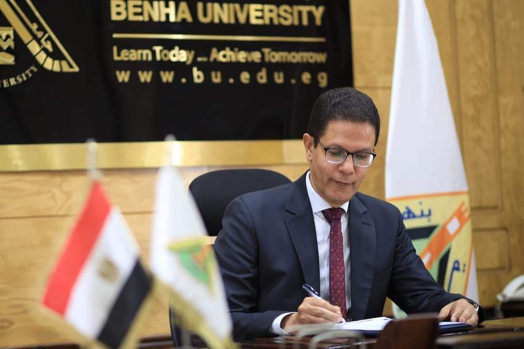 الجيزاوي يصدر قرارات بتعيين وكلاء ورؤساء أقسام جدد بجامعة بنها 