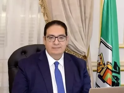 الدكتور محمد سامي عبدالصادق رئيس جامعة القاهرة