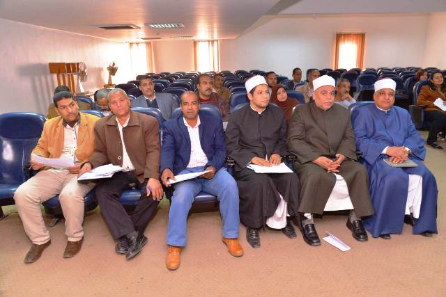 محافظ أسيوط: 1700 فصل محو أمية بمراكز وقرى المحافظة