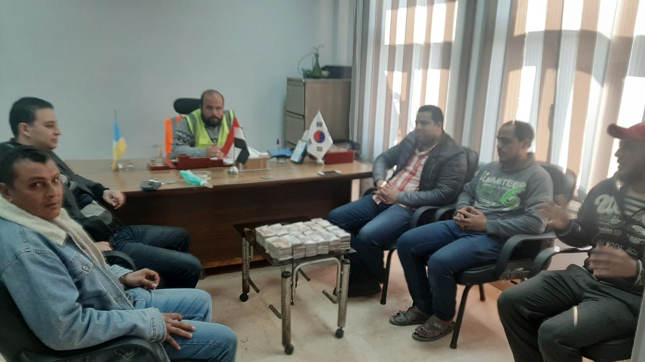 عمال النظافة 