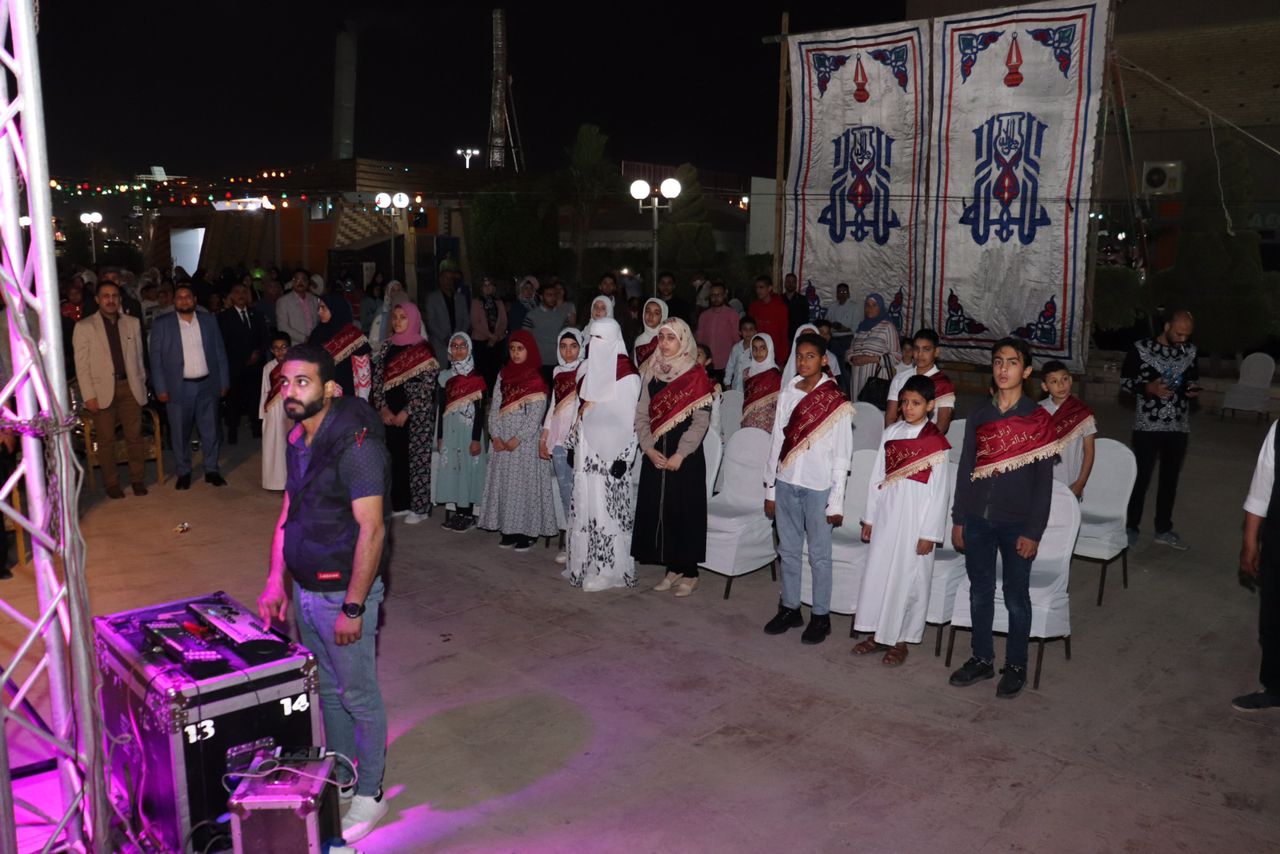 تكريم ٨٠٠ فائز بالمسابقة الكبري لحفظ القرآن الكريم بالعاشر