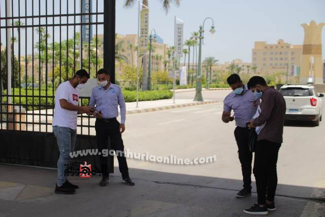 رئيس جامعة كفرالشيخ يشيد بالالتزام بارتداء الكمامات في الحرم الجامعى وجميع الوحدات