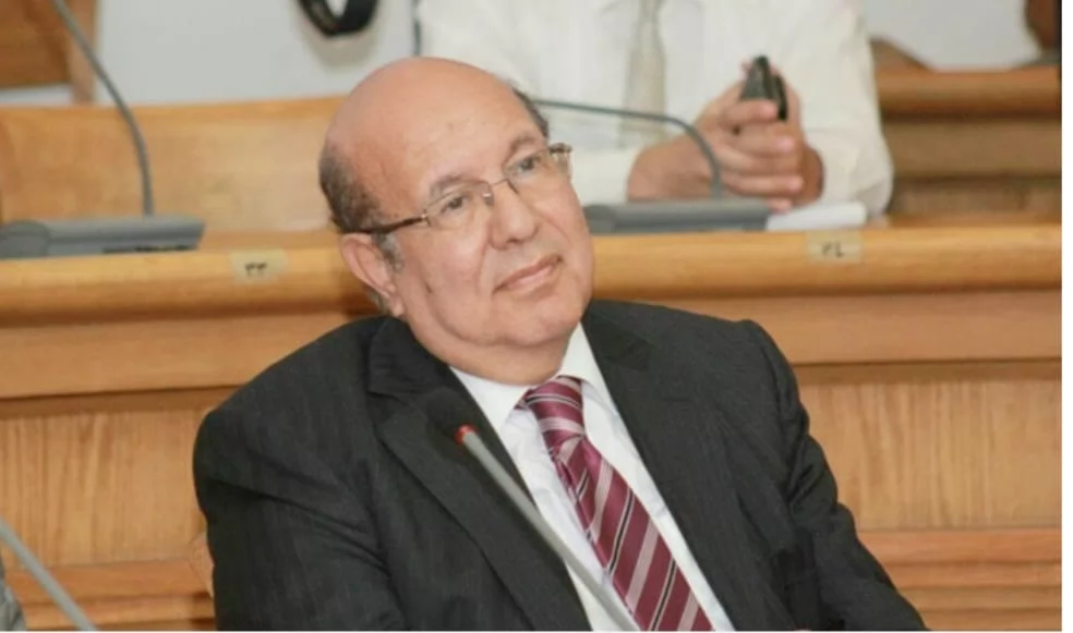 الدكتور أحمد تيمور