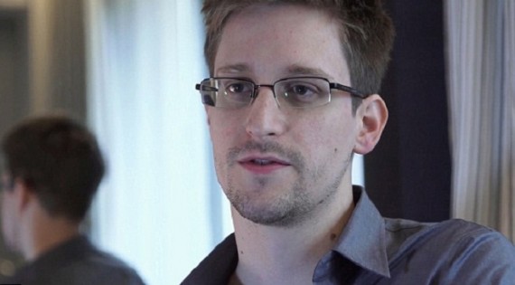 إدوارد سنودن