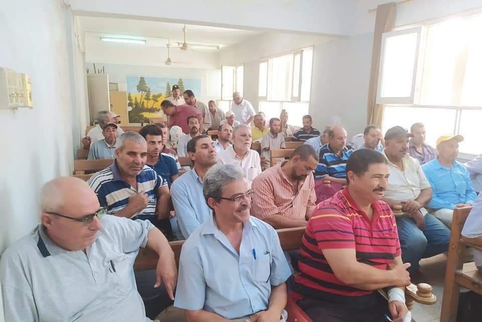الشرقية تناقش مشكلات مزارعي الموالح فى ديرب نجم..صور