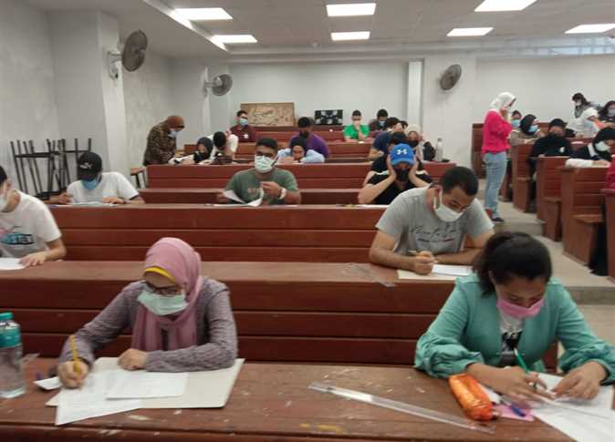 نائب رئيس جامعة الأسكندرية: إتاحة دفع مصروفات اختبار القدرات من أي مكان لمنع التكدس 