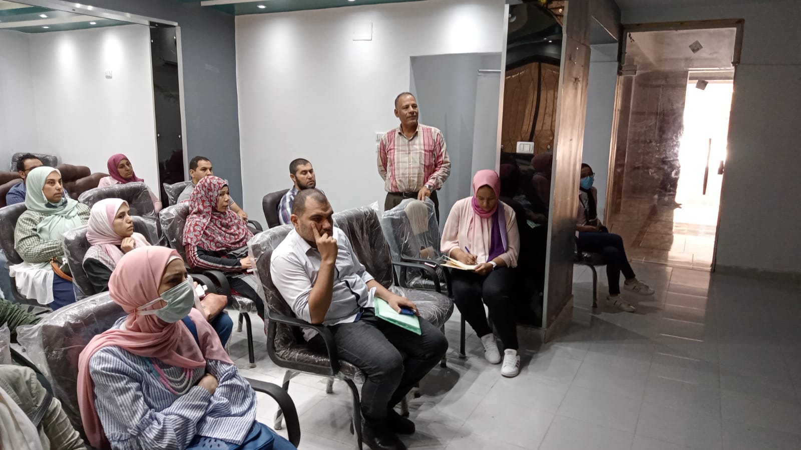 وكيل وزارة الصحة يجتنع بمسئولي الترصد بالشرقية لمناقشة مستجدات جدري القرود  