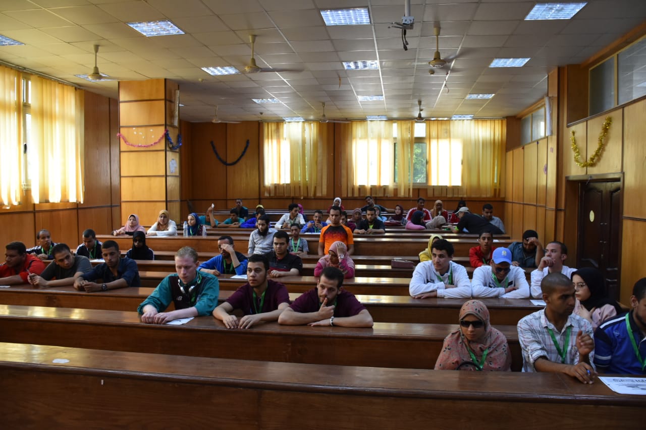 السادات تشارك ب30 طالب في أسبوع شباب الجامعات لمتحدى الإعاقة بجامعة المنوفية 