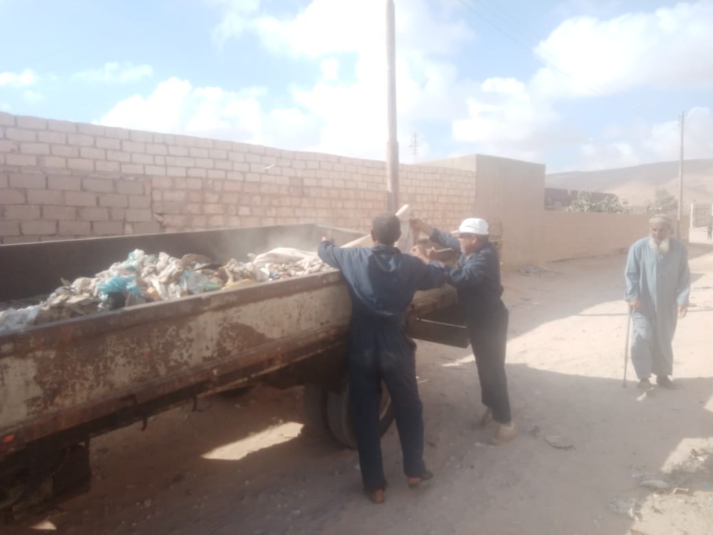 حملات نظافة مكثفة بكافة مدن ومراكز مطروح 