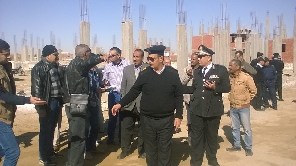 تنفيذ 31  قرار إزالة  بحى الجناين  بالسويس  