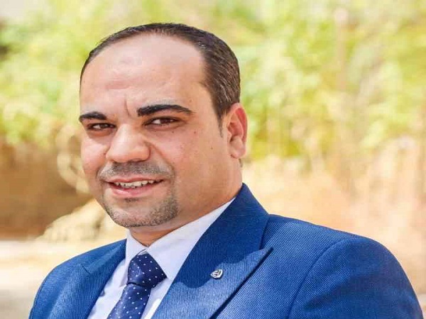 الدكتور محمد مسعد