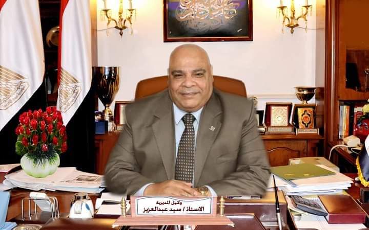 المهندس سيد عبد العزيز وكيل التعليم بالوادى الجديد