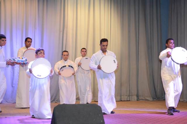 عروض متحدى الاعاقة تلهب خيال جمهور مكتبة مصر الجديدة.. صور