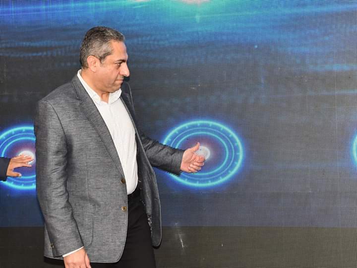خالد عباس: حجم الإنجاز بمنطقة الأعمال  بالعاصمة الإدارية يتم تنفيذه بسواعد مصرية 