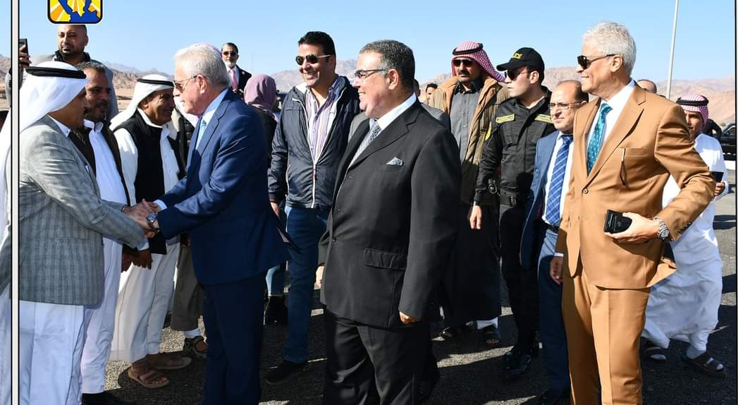 محافظ جنوب سيناء يفتتح مشروع دهب سكوير السياحي       