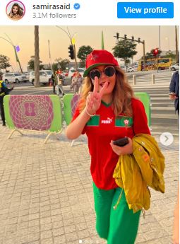 بقميص أسود الأطلس.. سميرة سعيد تدعم منتخب المغرب