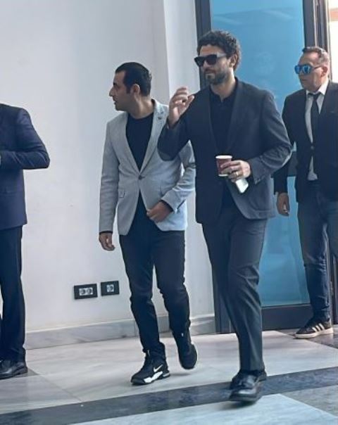 حسام غالي يصل اجتماع الجمعية العمومية لاتحاد الكرة 