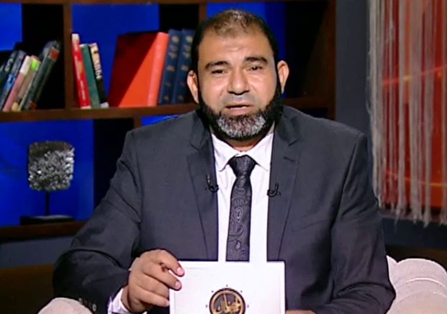  الدكتور عماد عوض 