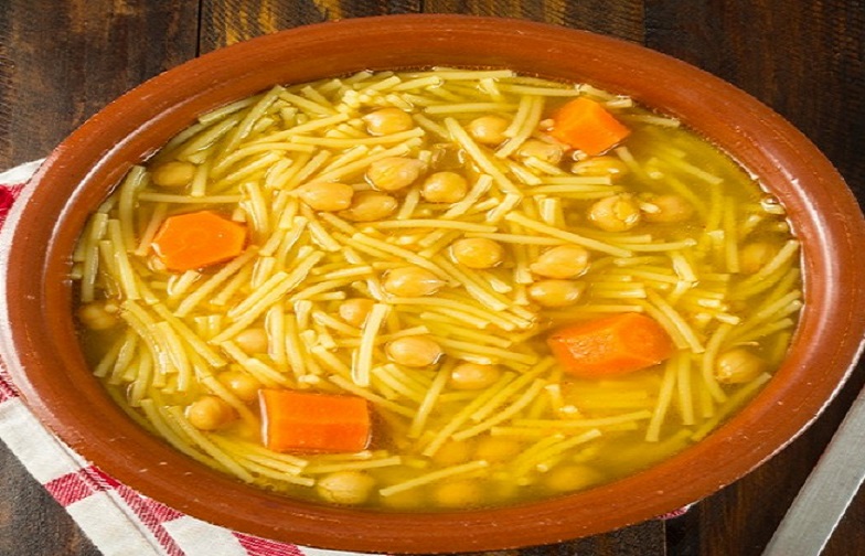 شوربة مغربيه حمص بالشعرية 