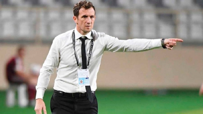 الأرجنتيني رودلفو أروابارينا