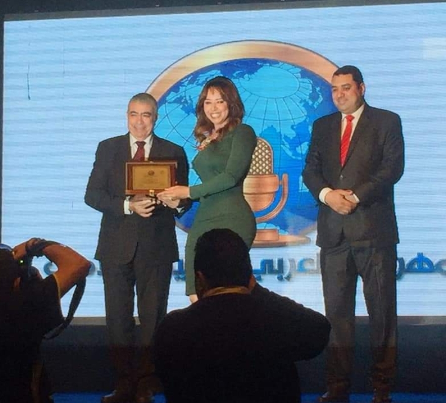 نانسي إبراهيم تفتح ملف المسرح الشعبي في برنامجها 