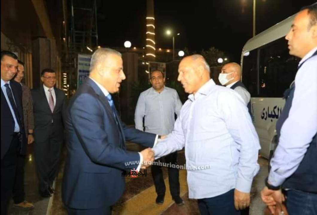 وزير النقل ومحافظ سوهاج يدشنان خطوط النقل الجماعي للركاب ..صور