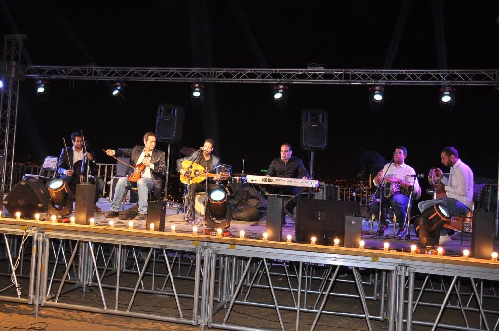 مواويل أحمد عدوية تشعل خيمة رمضانية بالشيخ زايد .. صور