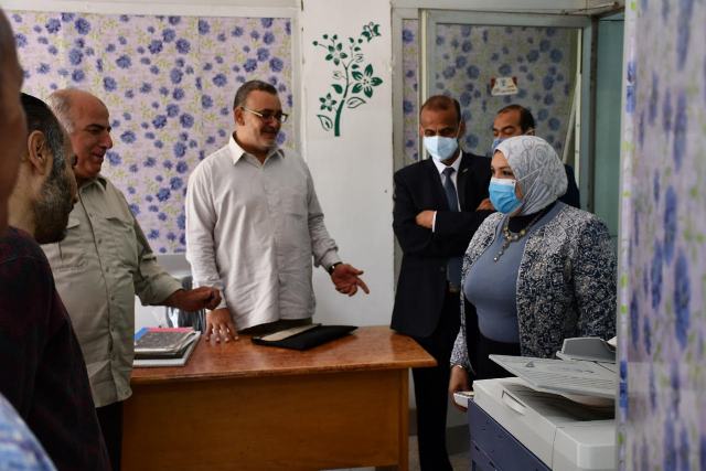 الدكتوره ماجده هجرس رئيس جامعة قناة السويس 