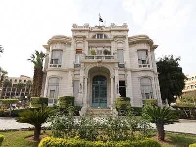 جامعة عين شمس
