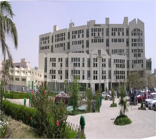 كلية الدراسات العليا والبحوث البيئية بجامعة عين شمس