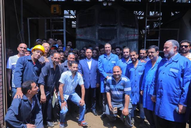 وزير النقل: تطوير السكه الحديد يبدأ من الورش والعمل  على مدار الساعة