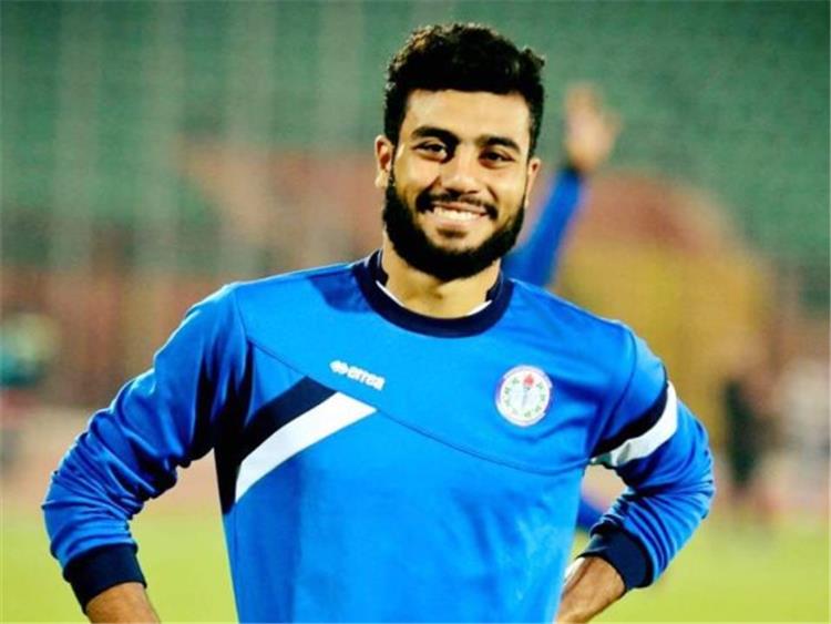 حسام حسن مهاجم سموحة