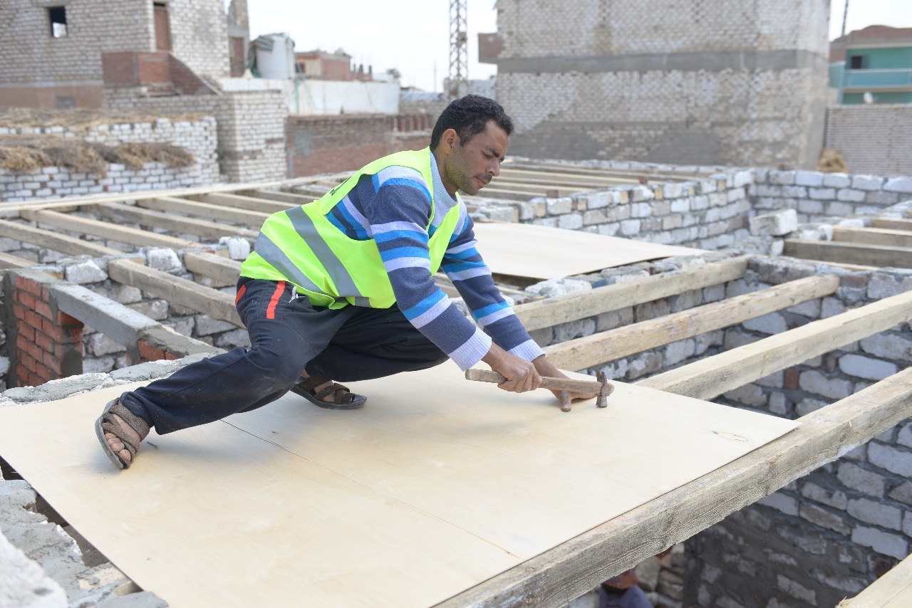 الأورمان تعيد إعمار 120 منزلا بالفيوم .صور