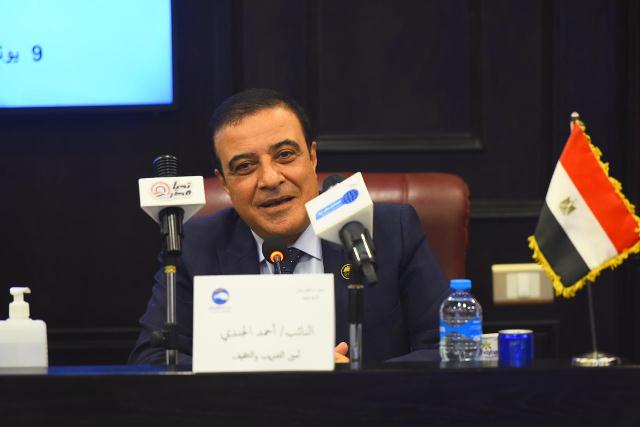 وزير السياحة: وصل أعداد السائحين أول 5 شهور خلال 2021 إلى 2 مليون سائح