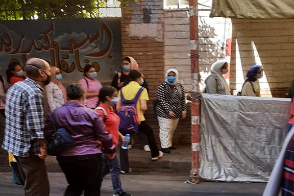 توافد الطلاب