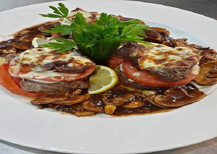 ستيك بالموزريلا